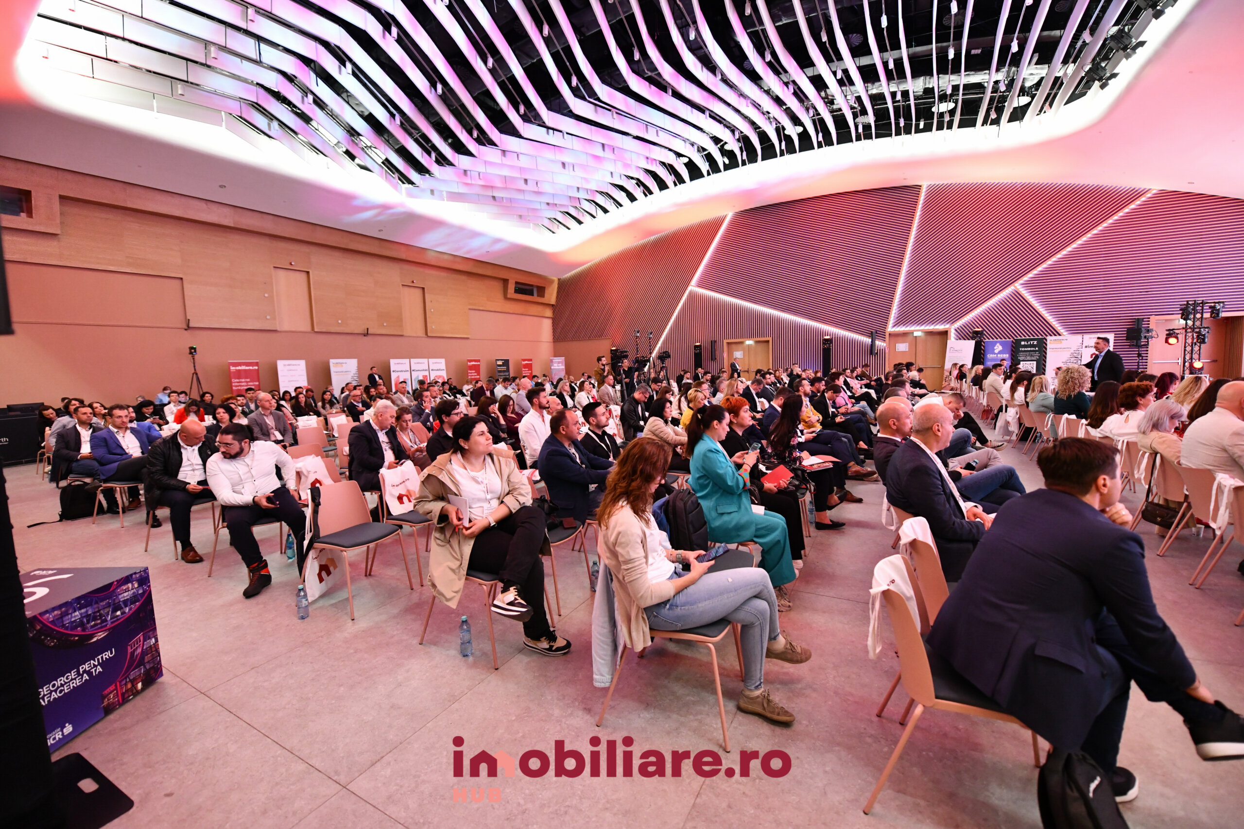 Transformarea orașelor începe aici: Panel despre viitorul urban la Imobiliare.ro HUB 2025